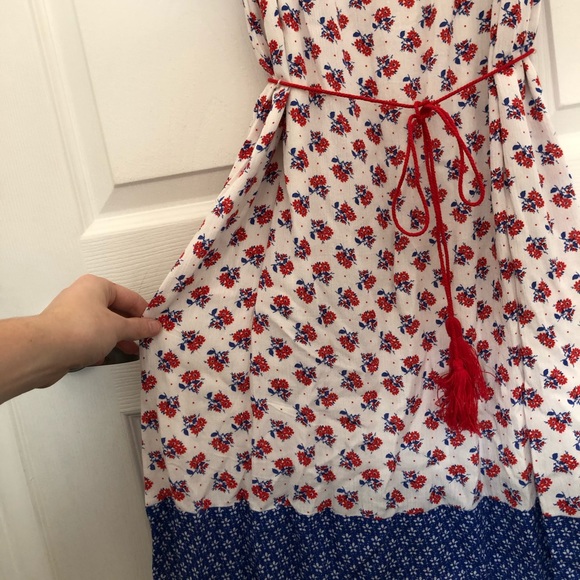 Adorable off the shoulder midi dress - Picture 3 of 5